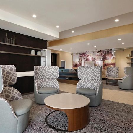 คอร์ตยาร์ด ชาร์ลอตต์ แอร์พอร์ต นอร์ท Hotel ชาร์ล็อต ภายนอก รูปภาพ