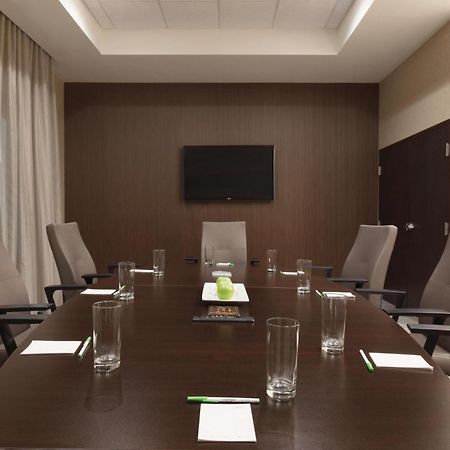 คอร์ตยาร์ด ชาร์ลอตต์ แอร์พอร์ต นอร์ท Hotel ชาร์ล็อต ภายนอก รูปภาพ