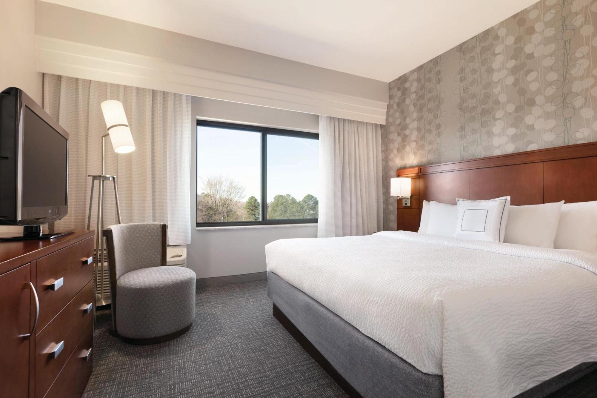 คอร์ตยาร์ด ชาร์ลอตต์ แอร์พอร์ต นอร์ท Hotel ชาร์ล็อต ภายนอก รูปภาพ