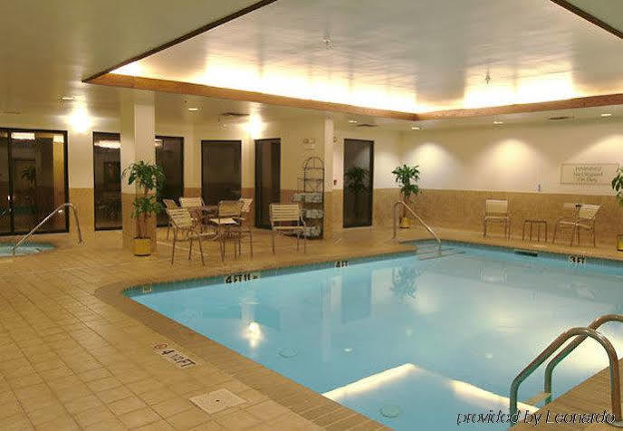คอร์ตยาร์ด ชาร์ลอตต์ แอร์พอร์ต นอร์ท Hotel ชาร์ล็อต ภายนอก รูปภาพ